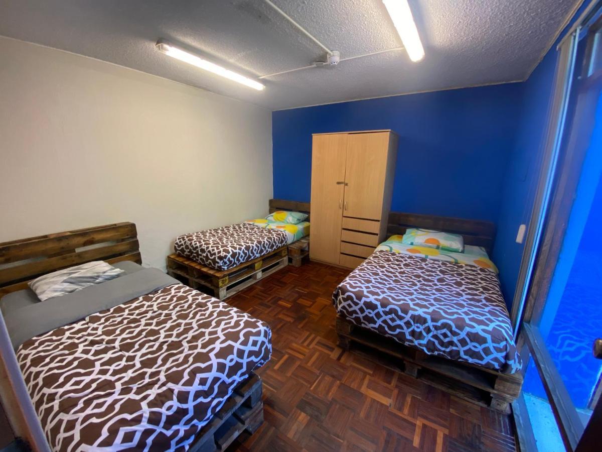 Blue House La Floresta Quito Zewnętrze zdjęcie